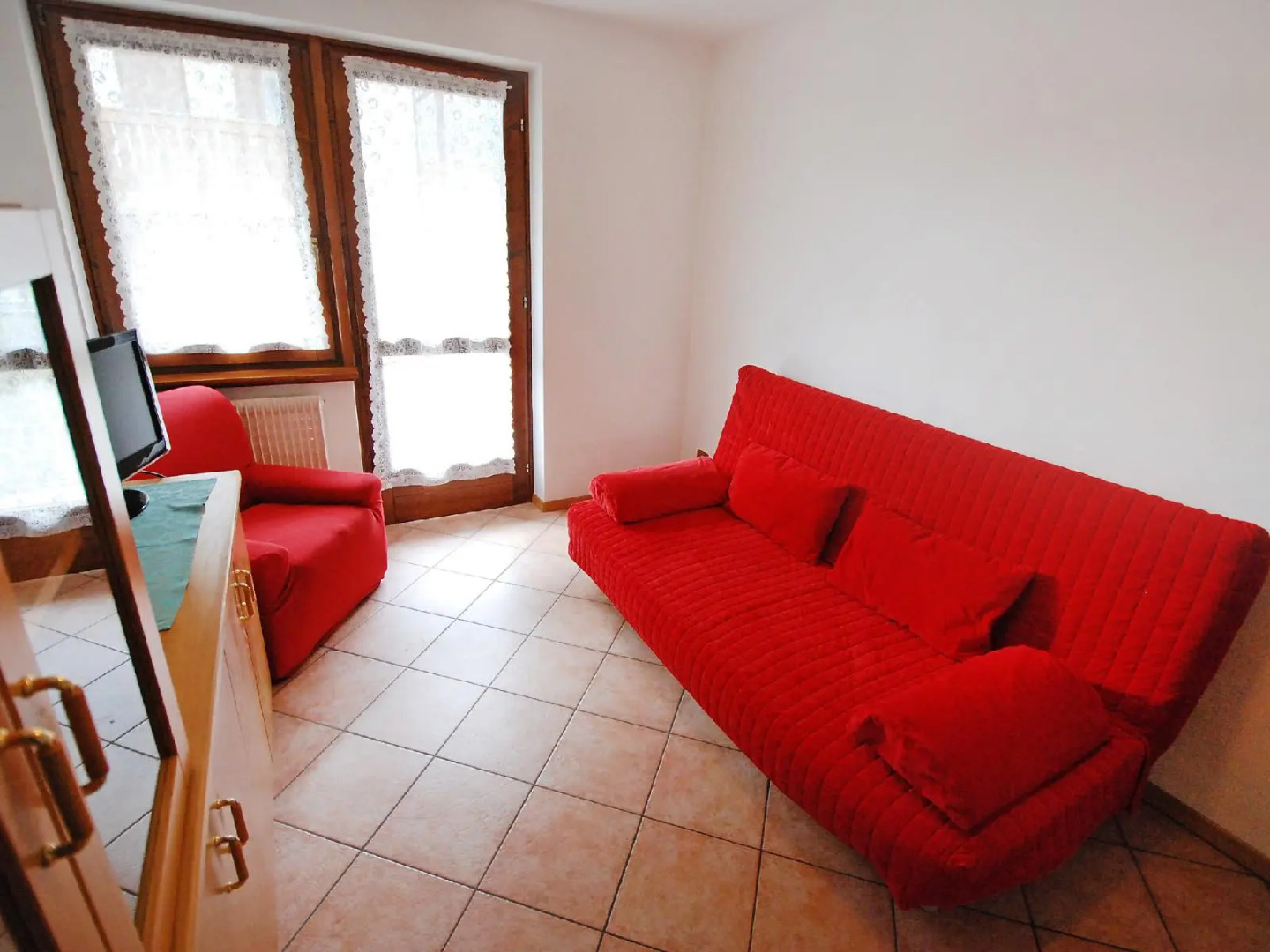 Beverly - Two Bedroom No.3