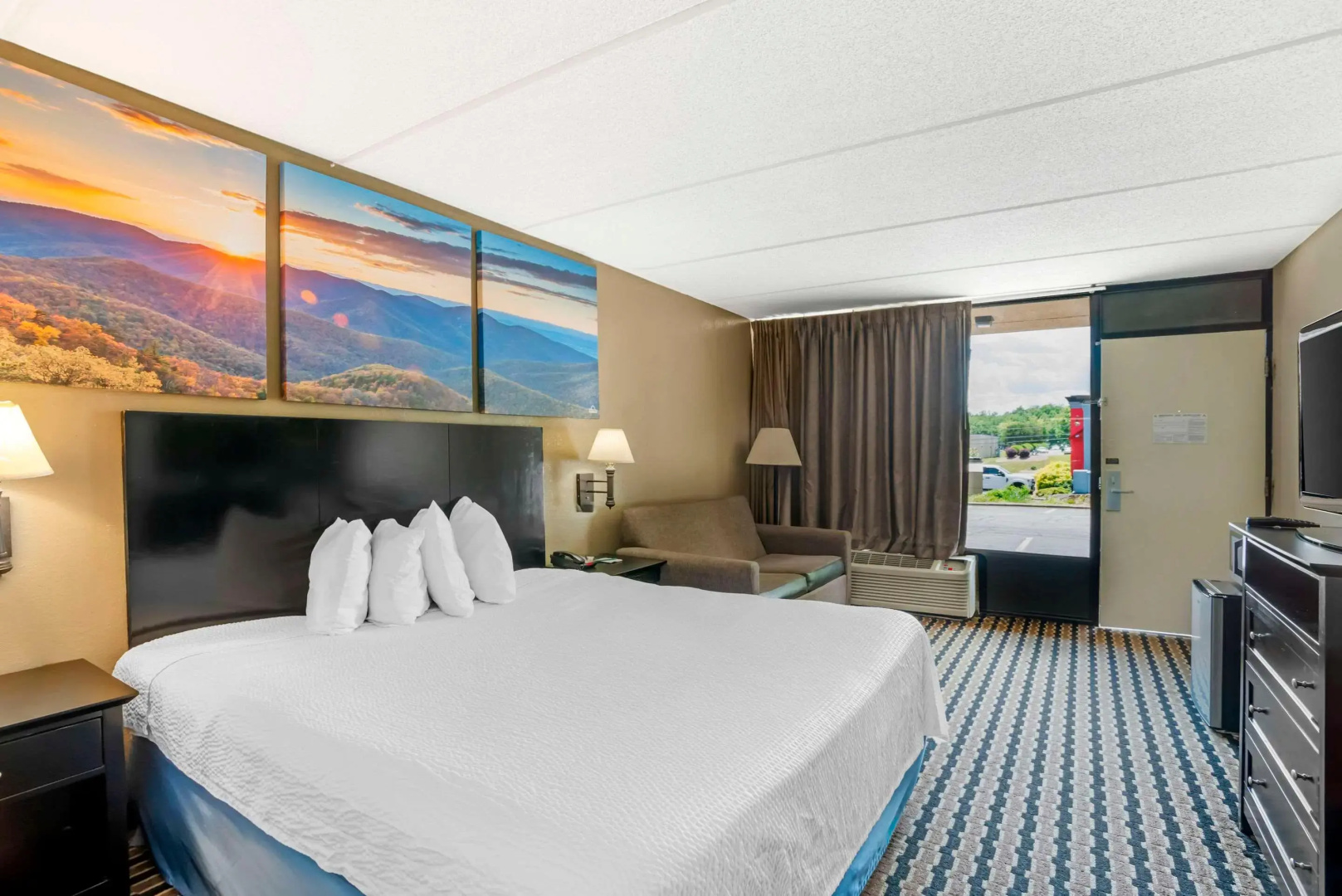 Days Inn by Wyndham Wilkesboro
