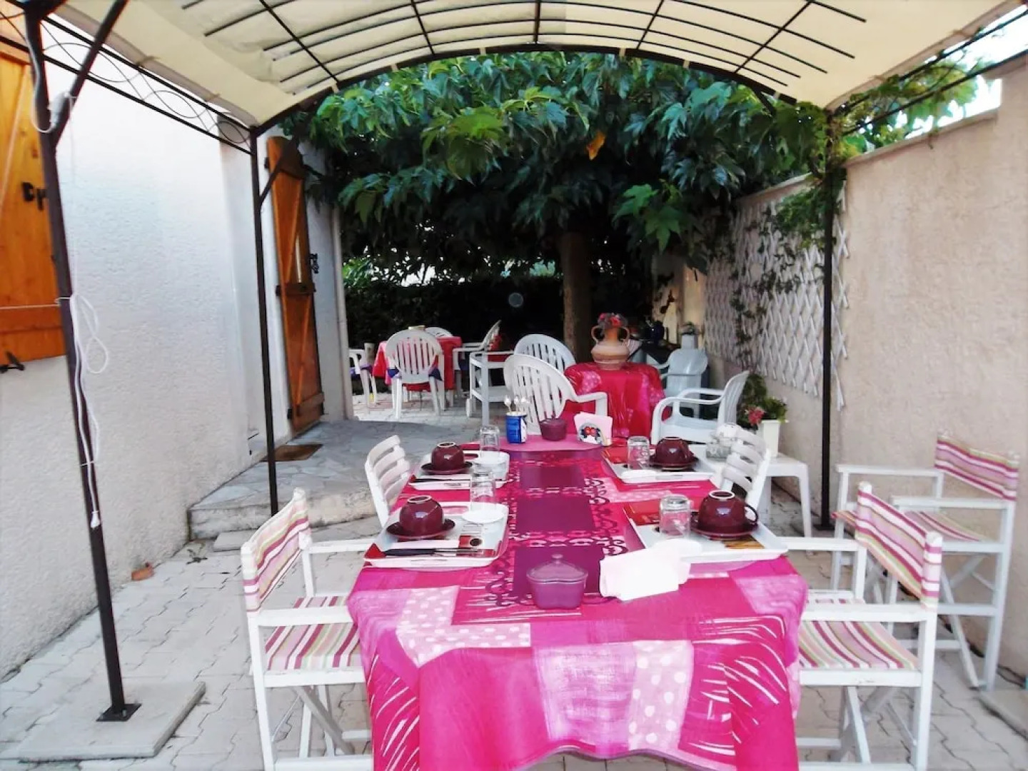 House With 3 Bedrooms in Baillargues, With Enclosed Garden and Wifi -