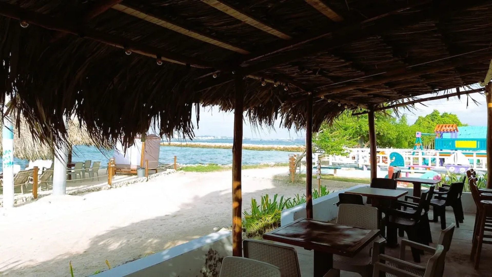 Punta Arena Beach Hostel