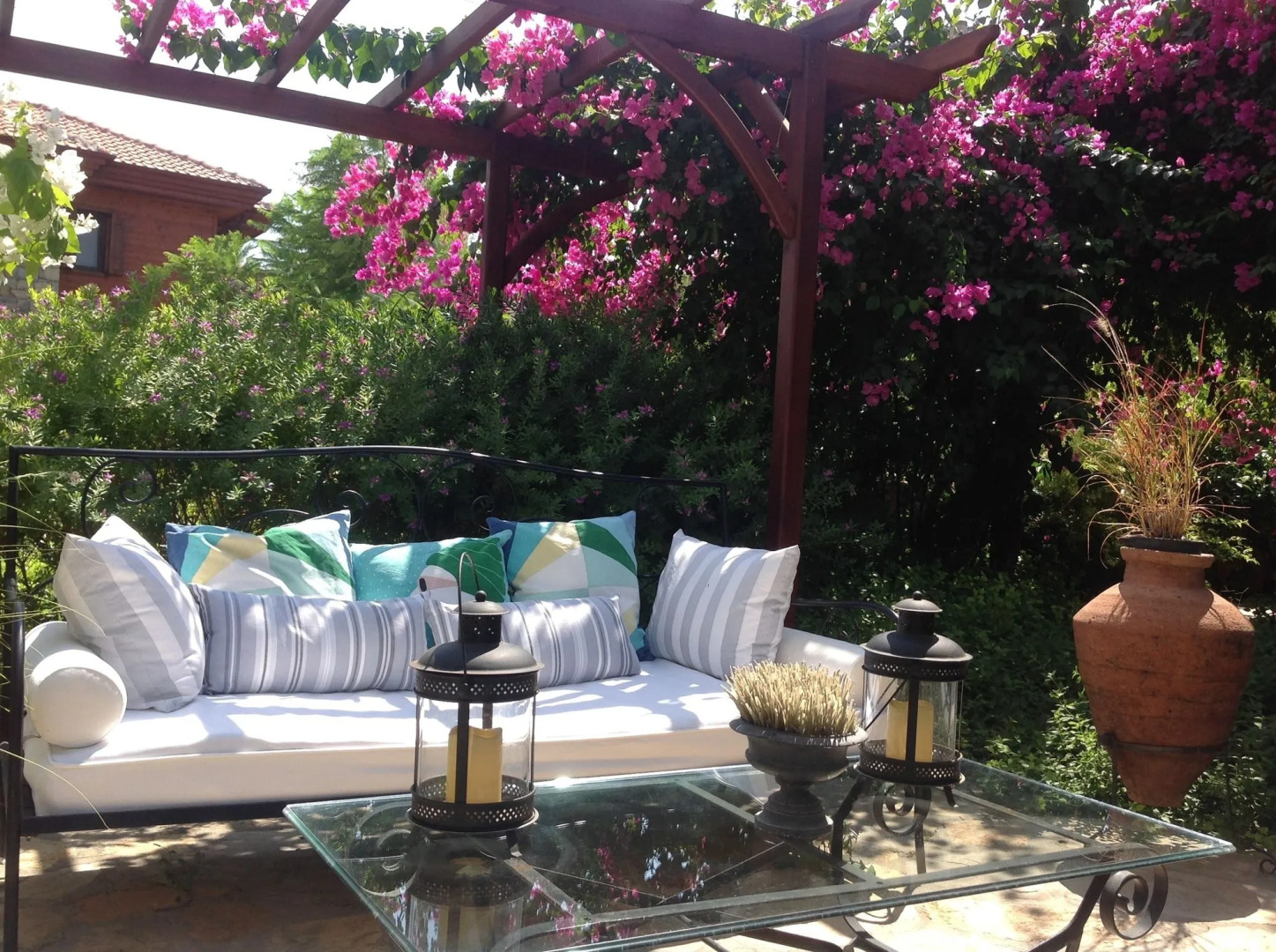 Luna Begonvil Tas Evler