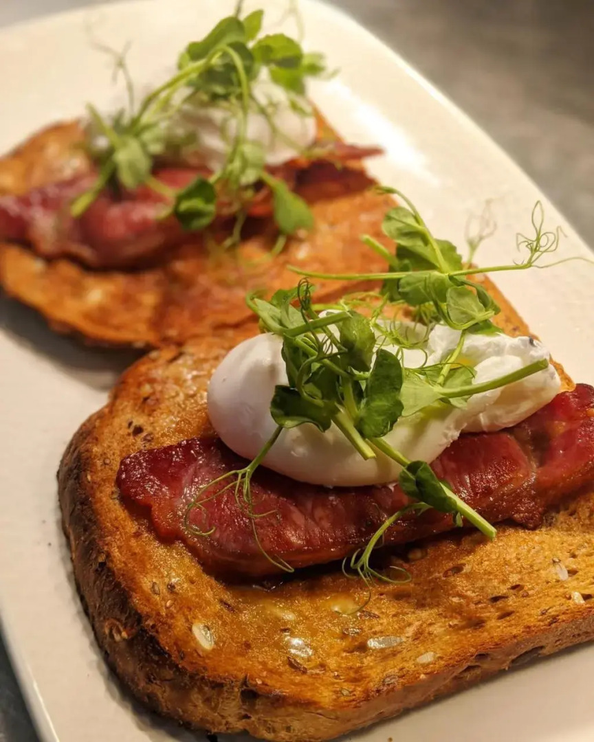 Harrys Bed  Breakfast