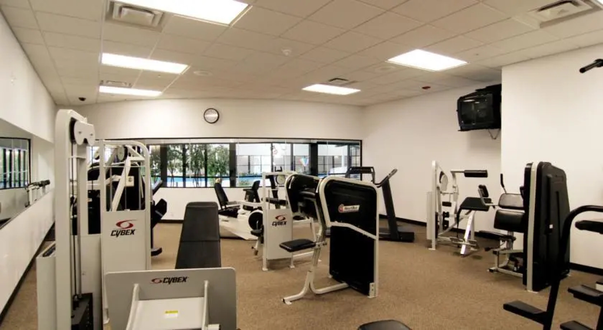 Best Western Plus Sterling Inn