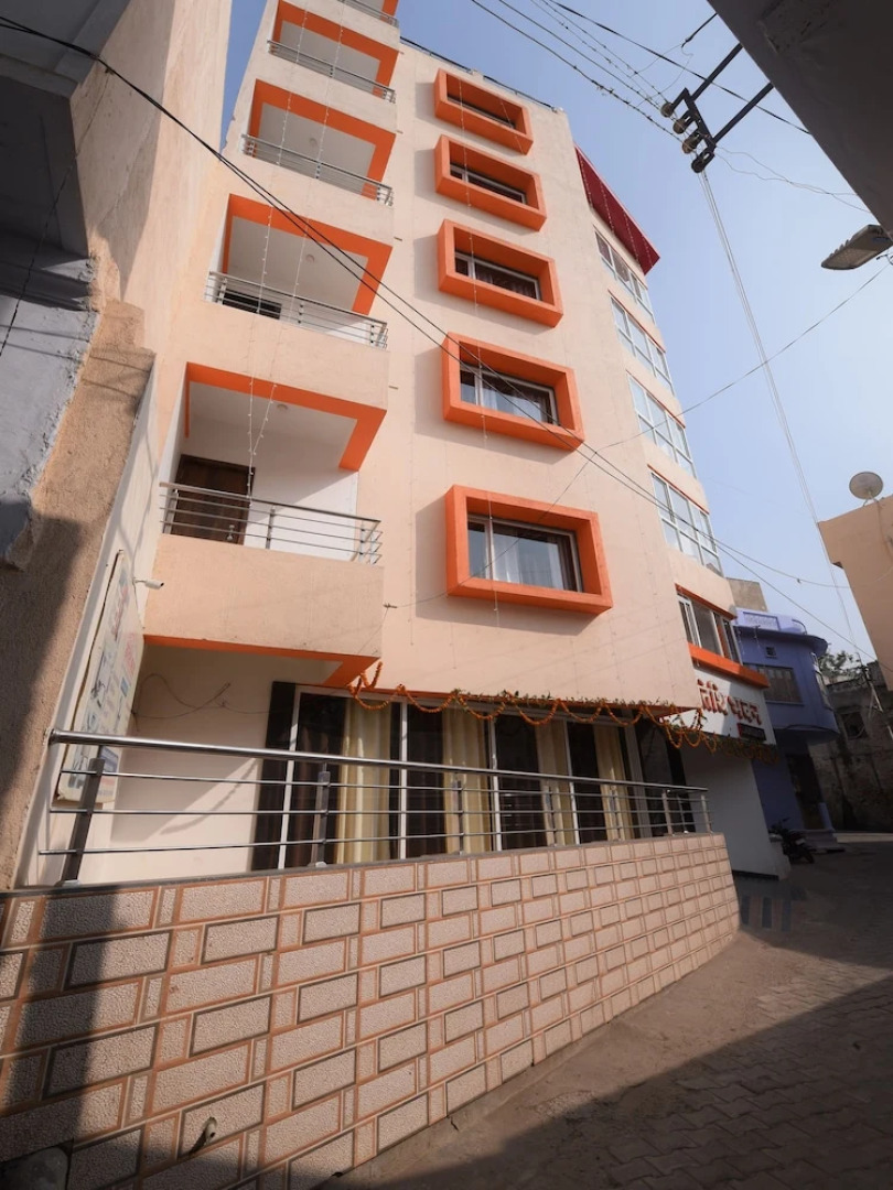 OYO 24400 Atithi Bhawan