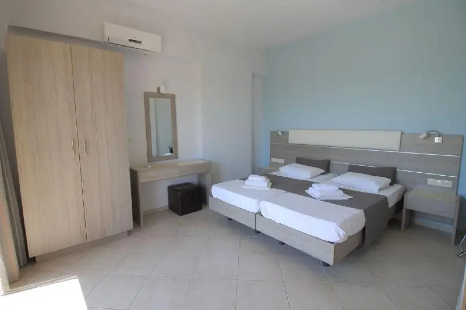 Thalassa House Apartments