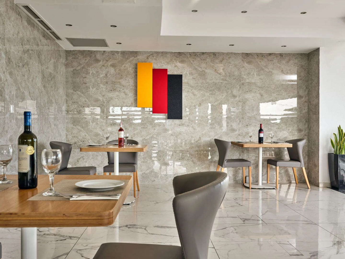 Cavo Orient Beach Hotel