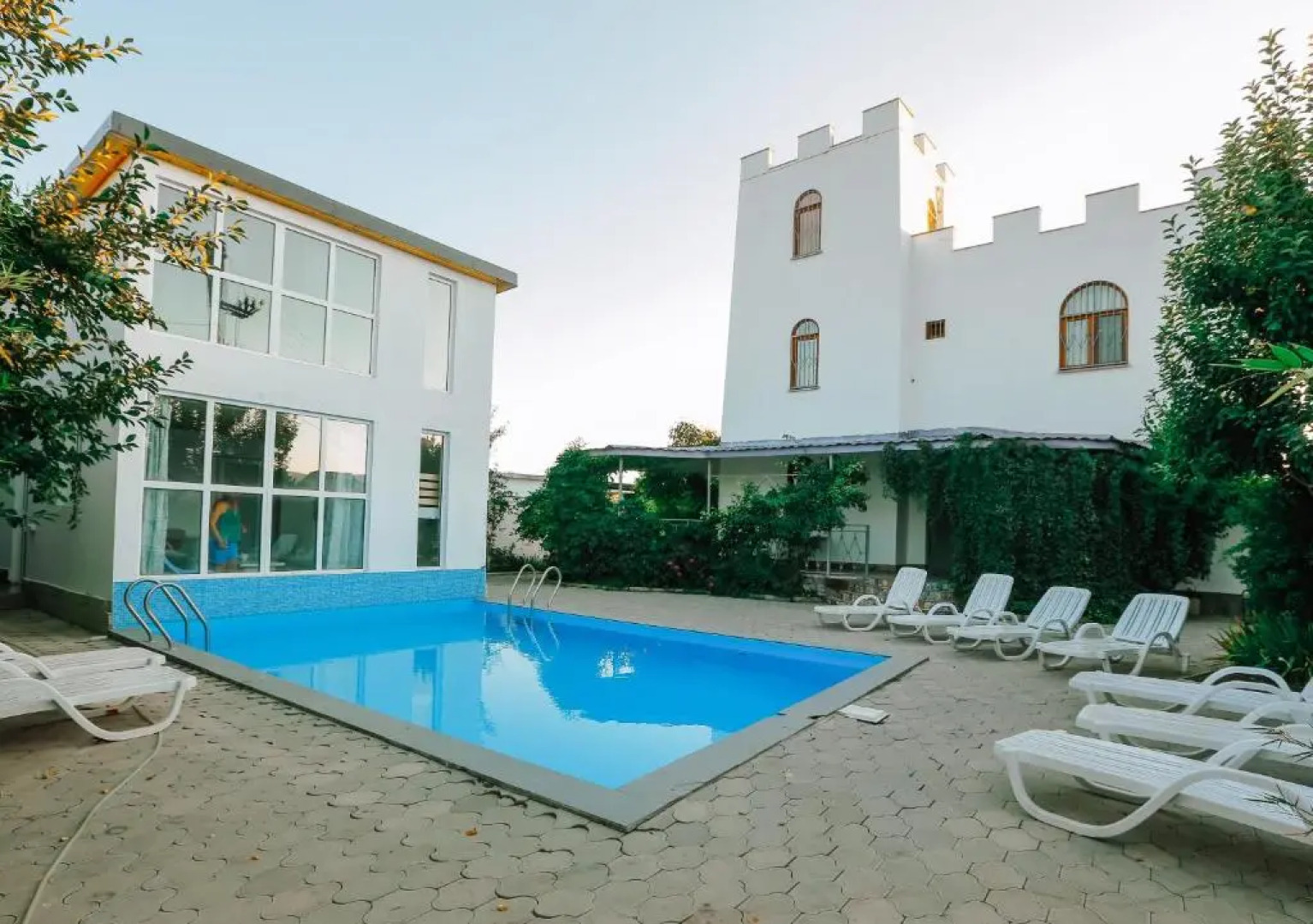 Laguna Villa - Pool, Sauna, Events - at Bazaleti Lake