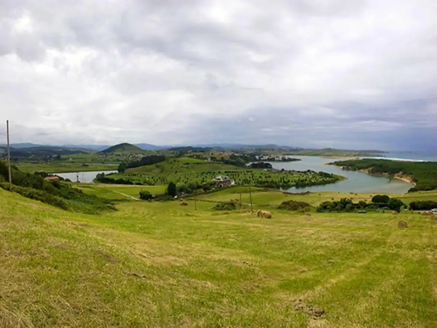 Apartment With 2 Bedrooms in Mogro, With Wonderful sea View, Private Pool, Enclosed Garden