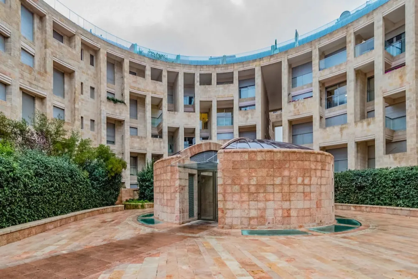 Sweet Inn Apartments- King David Crown