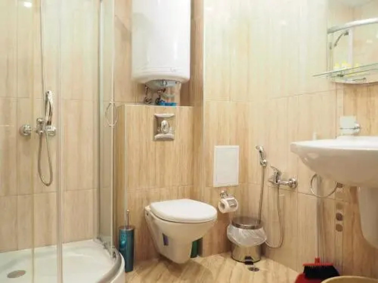 Al Rial Beach Apartments