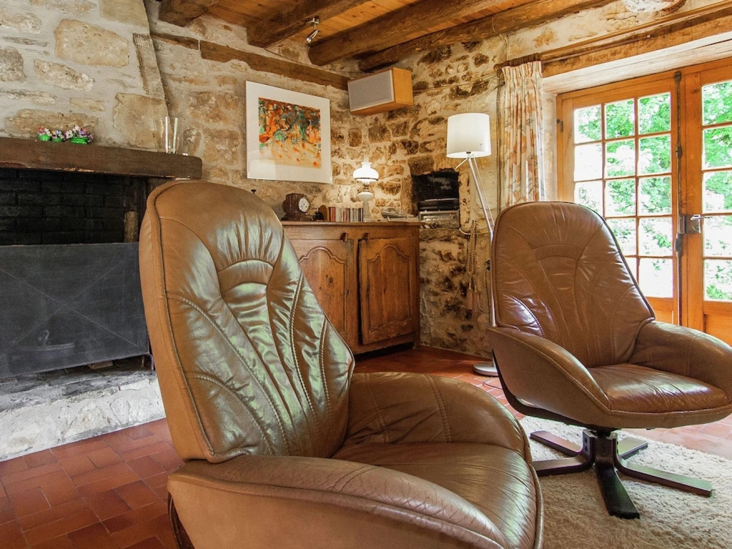 Spacious Farmhouse with private garden in Saint-Cybranet