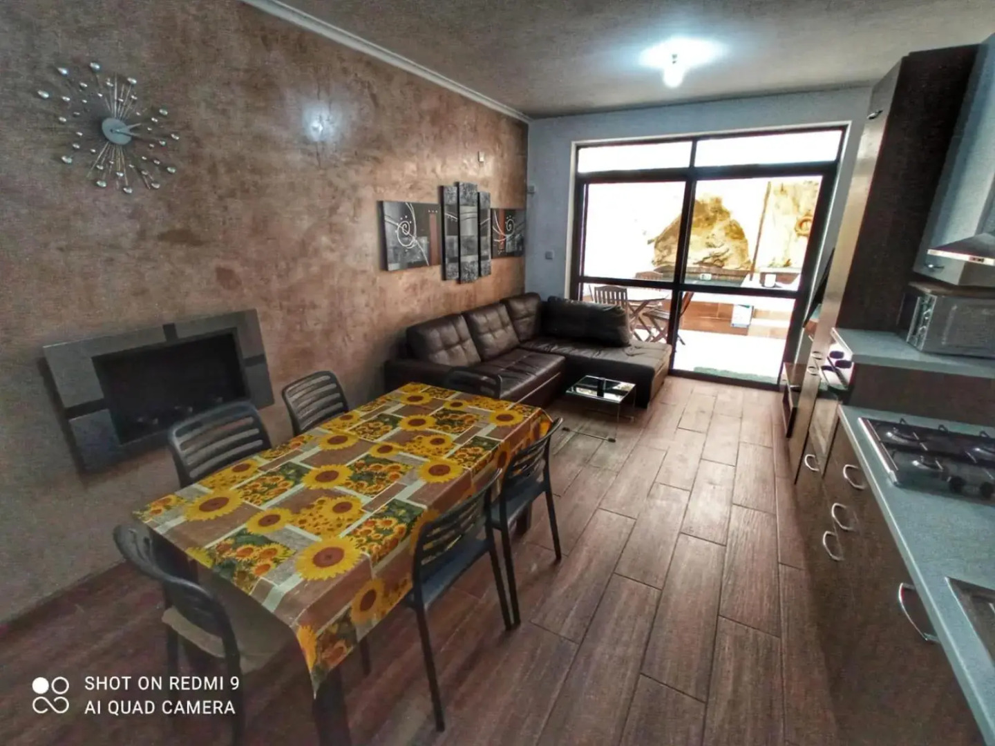 Town House with Private Pool in Village Centre