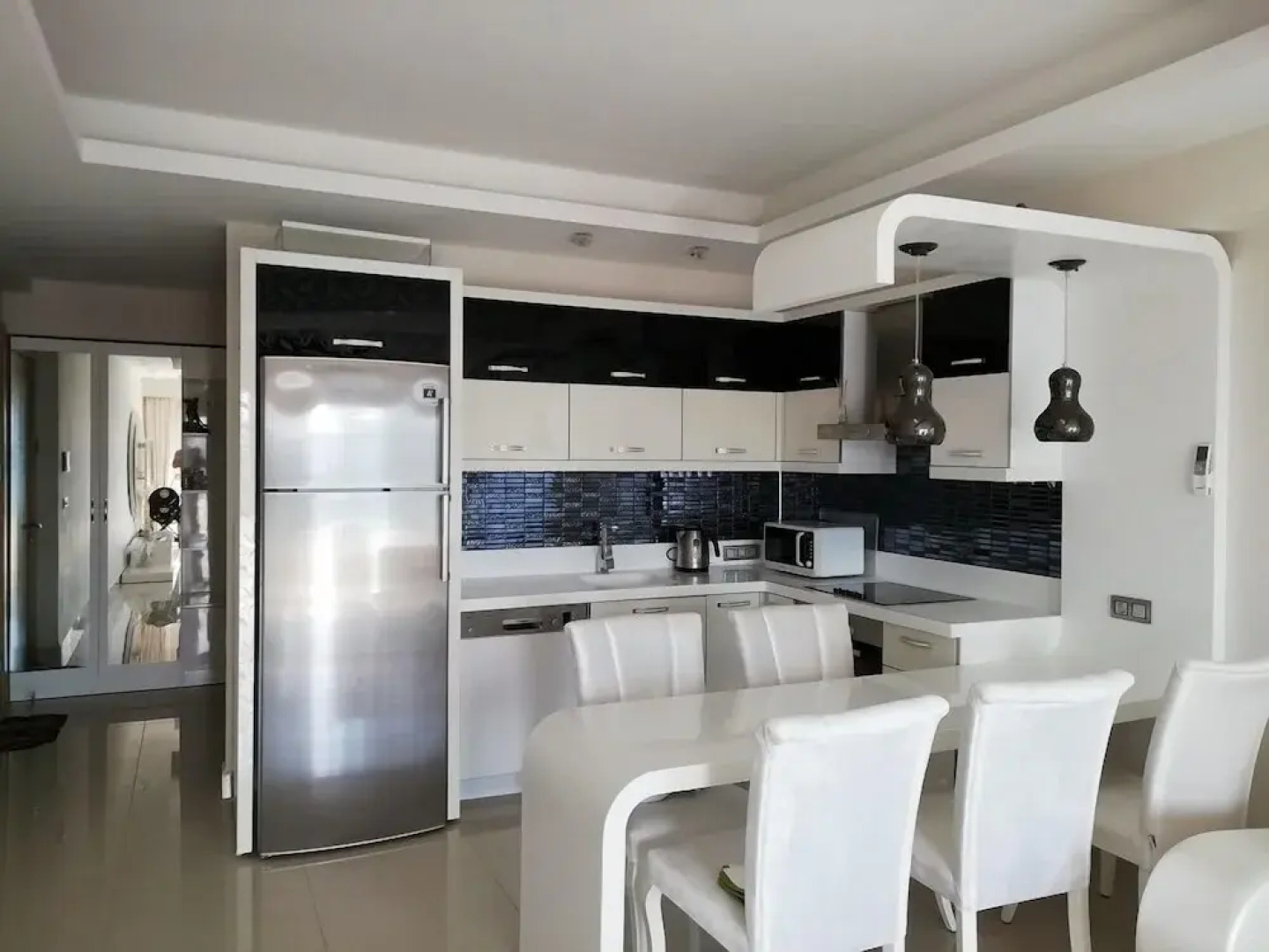 Azura Park Residence