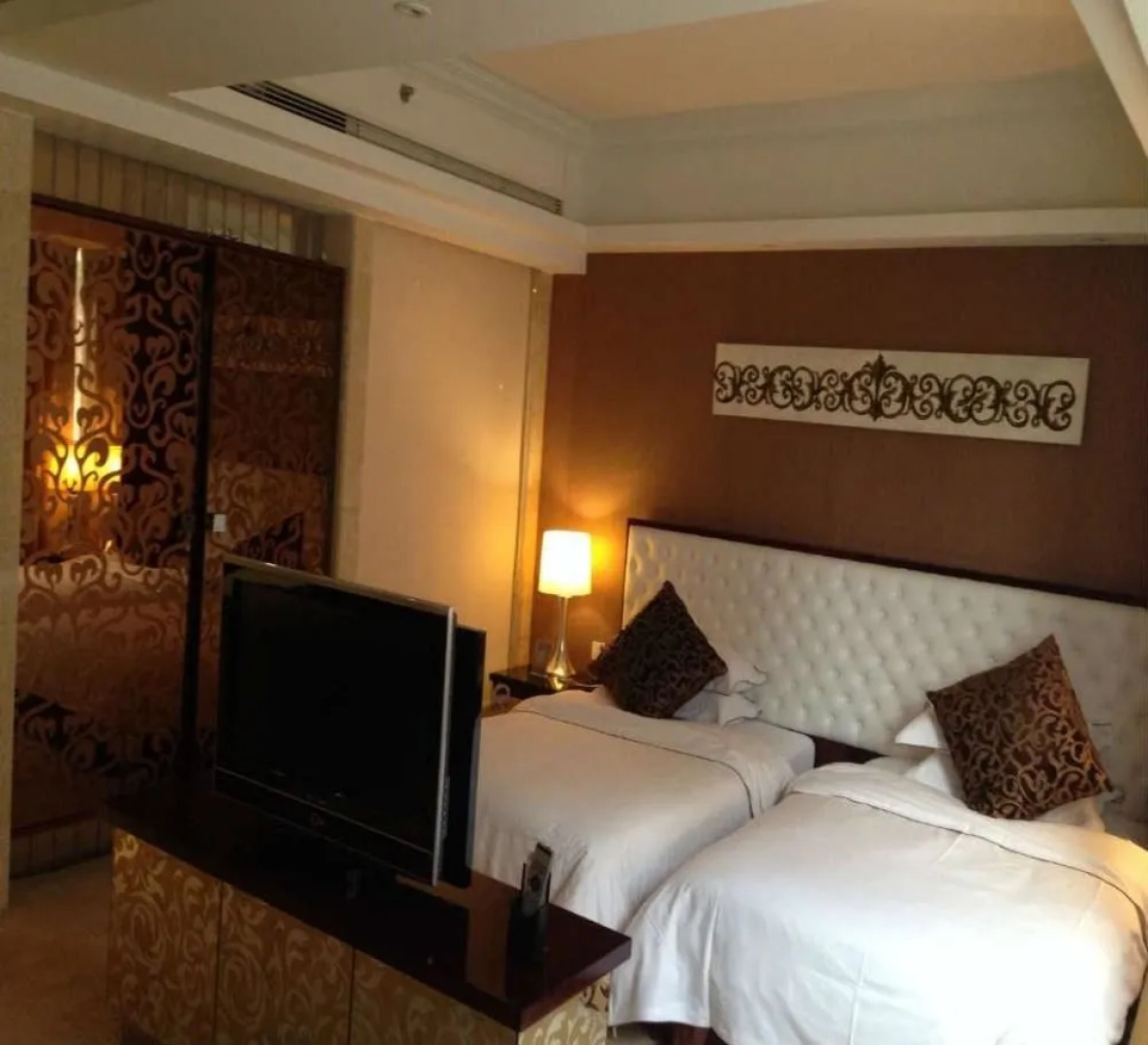 Zhongshan Huahong Aparthotel