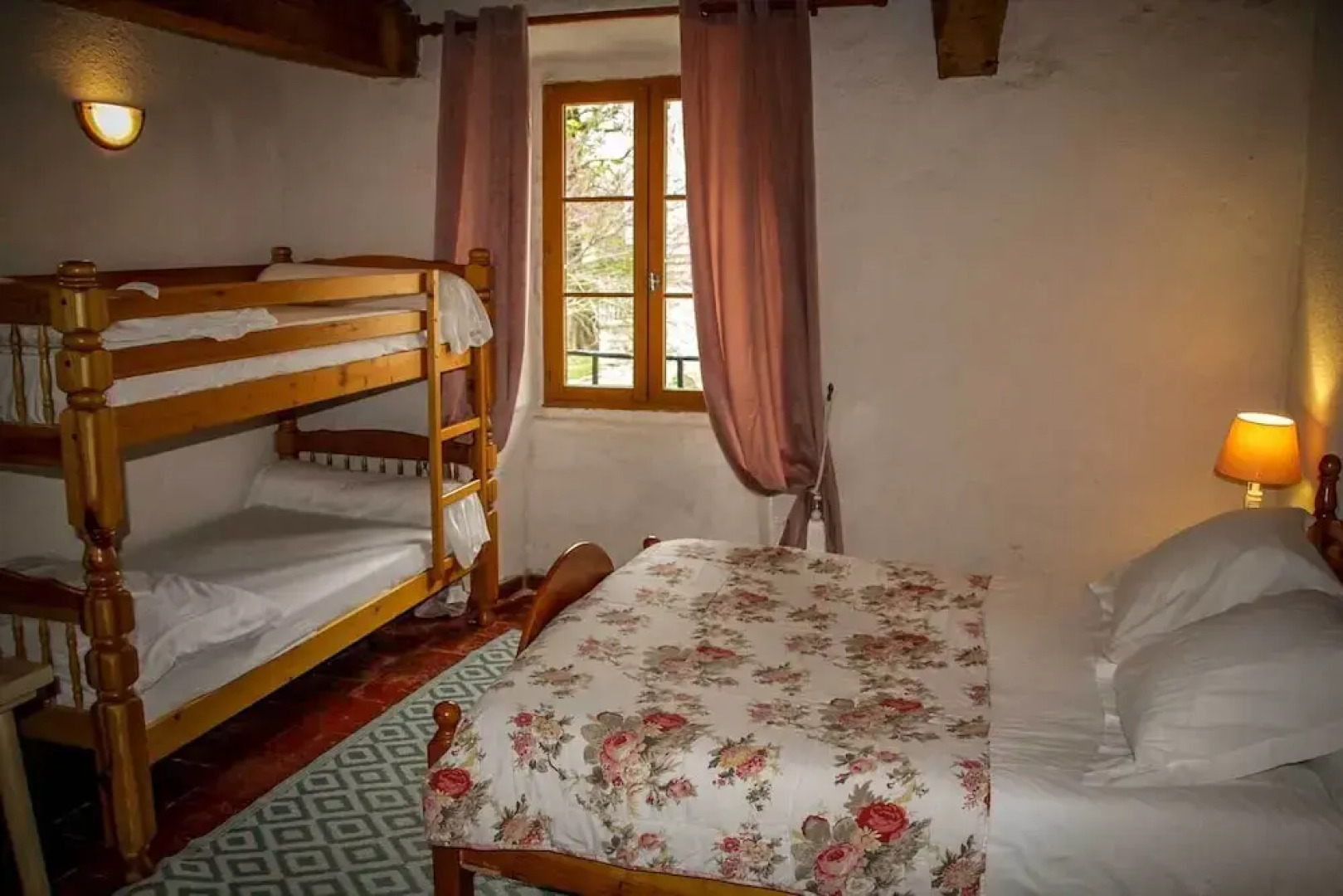 Castel chambres, château de Malves