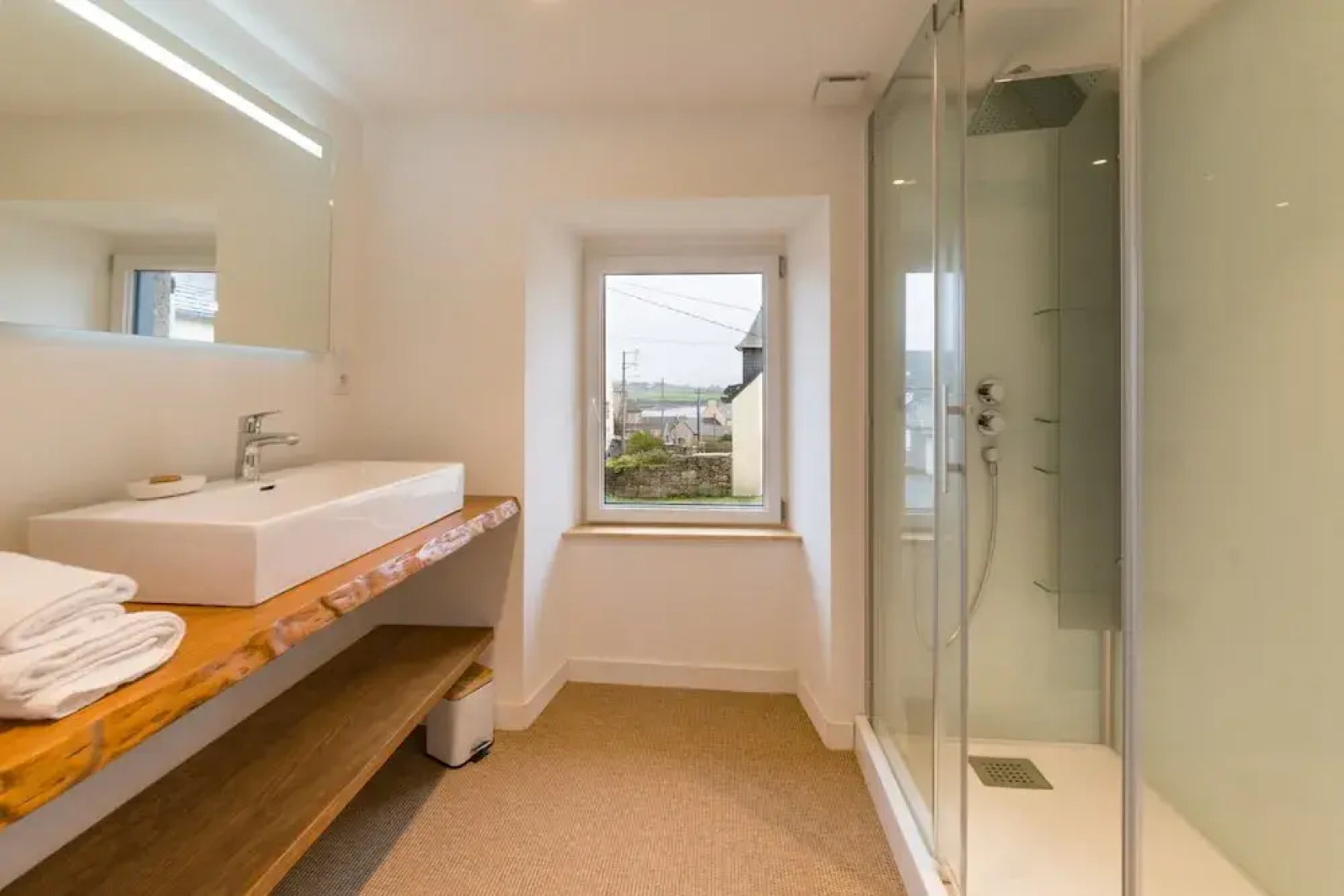 House in Lanildut Near Waterfront & Beaches