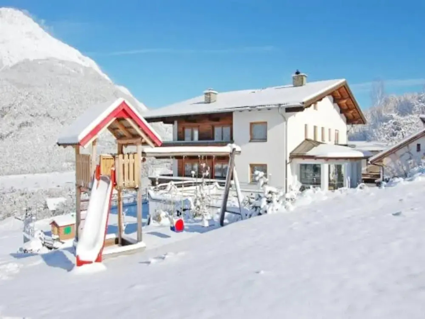 Apartment in Pitztal With Mountain Views