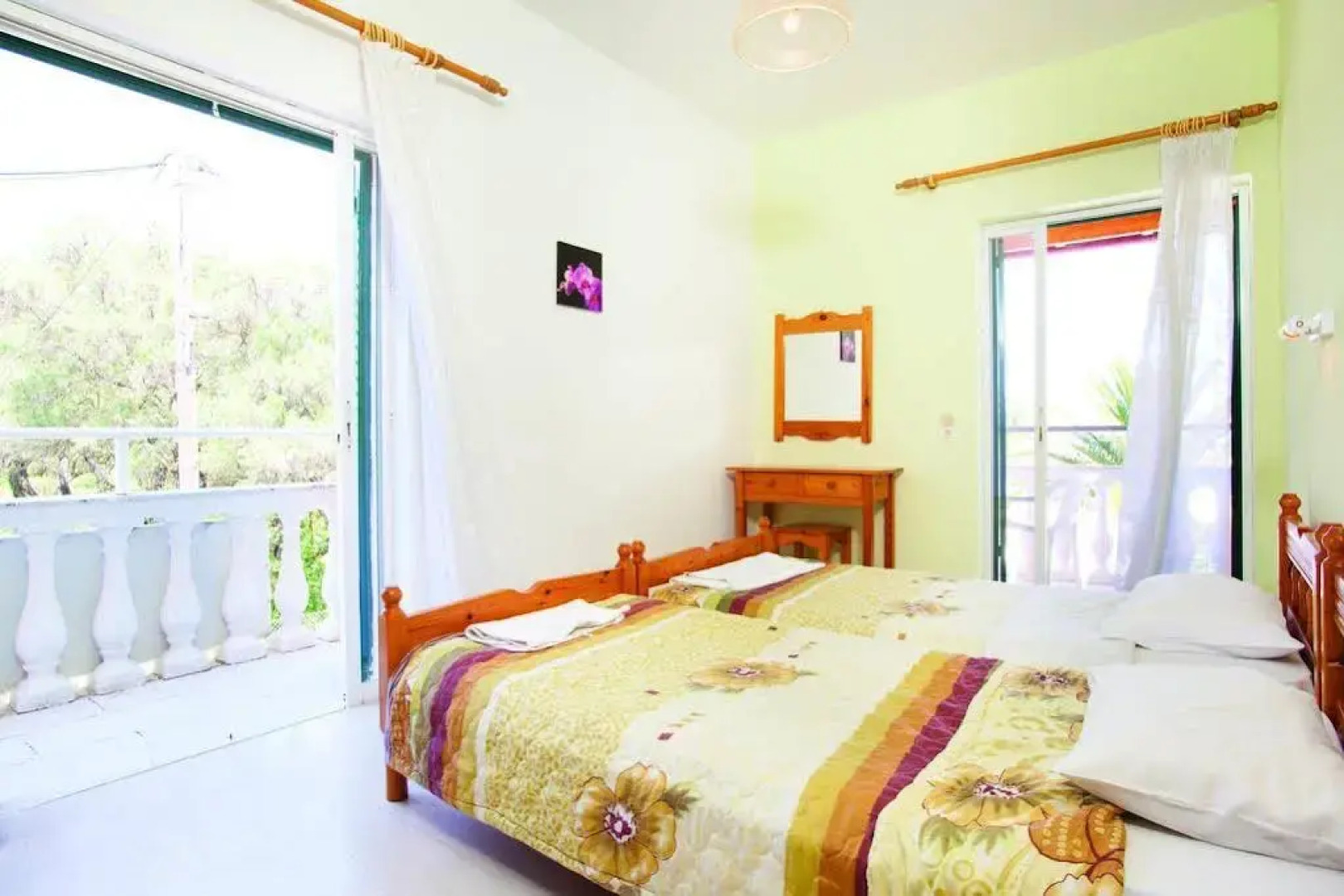 Valentinos Apartments