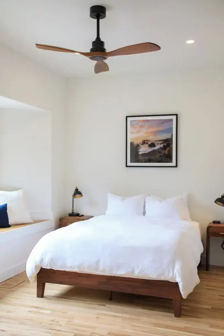 The Historic Schoolhouse Inn