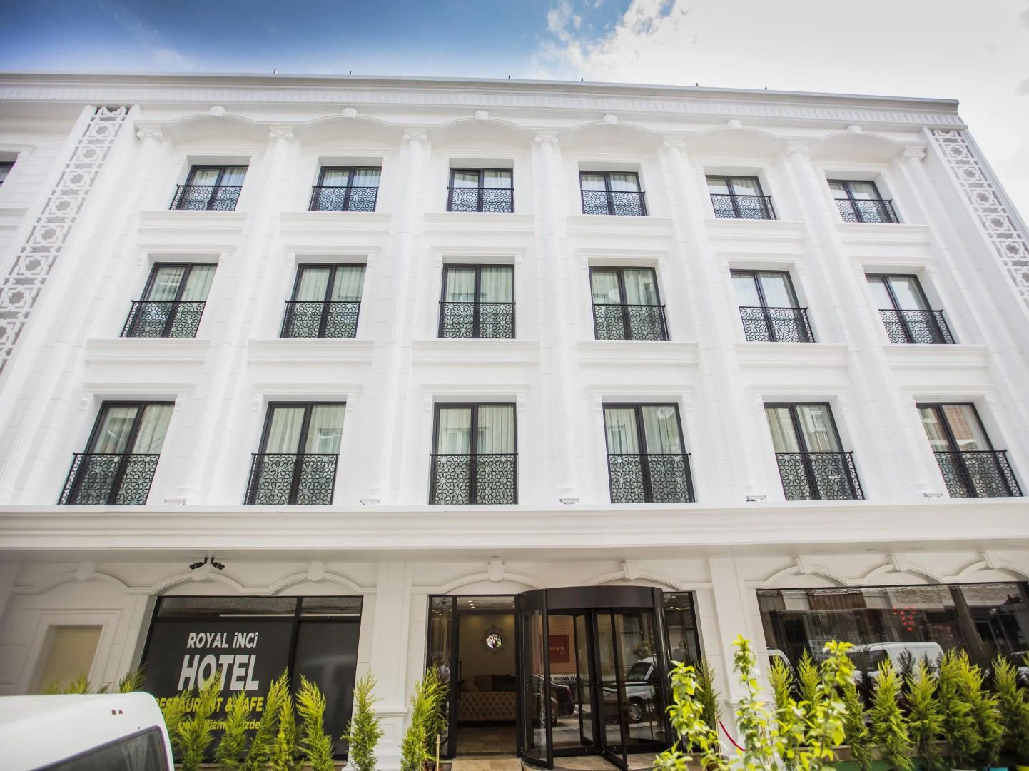 Royal Inci Airport Hotel