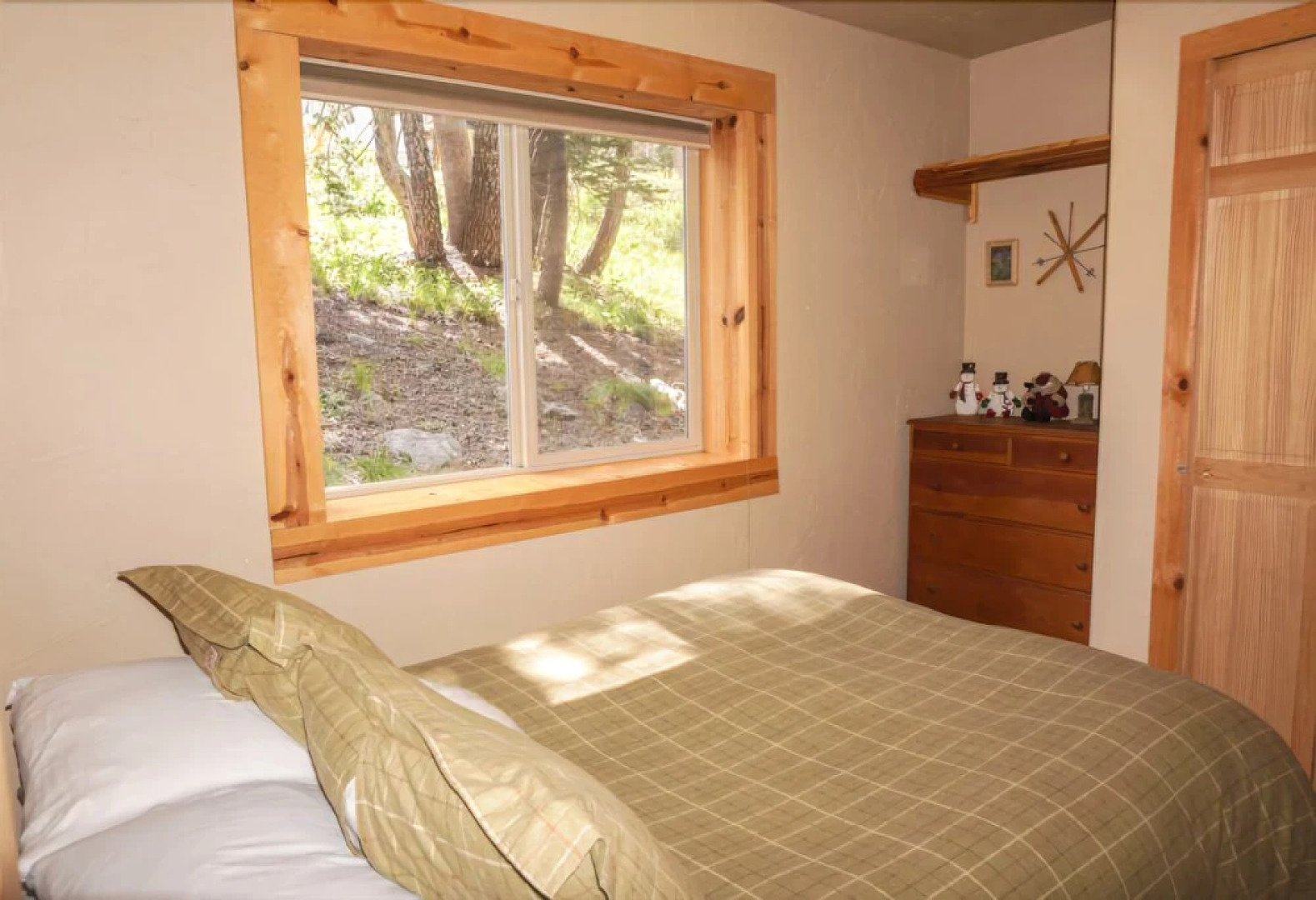 RedAwning West Meadows Flying Wedge Duplex- South