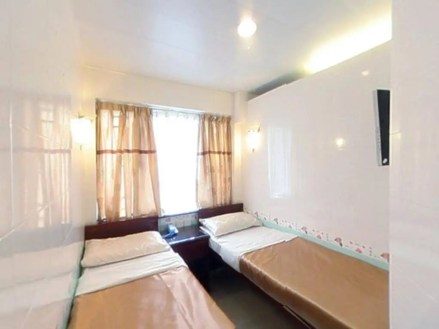 Cosmic Guest House (Managed by Koalabeds Group)