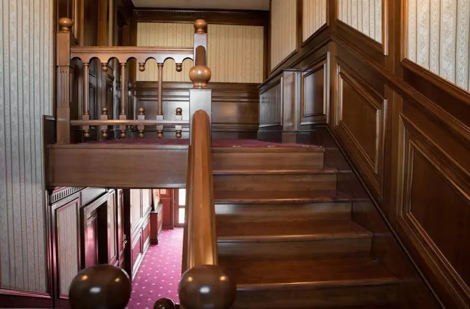 Pensiunea La Plopii Fara Sot