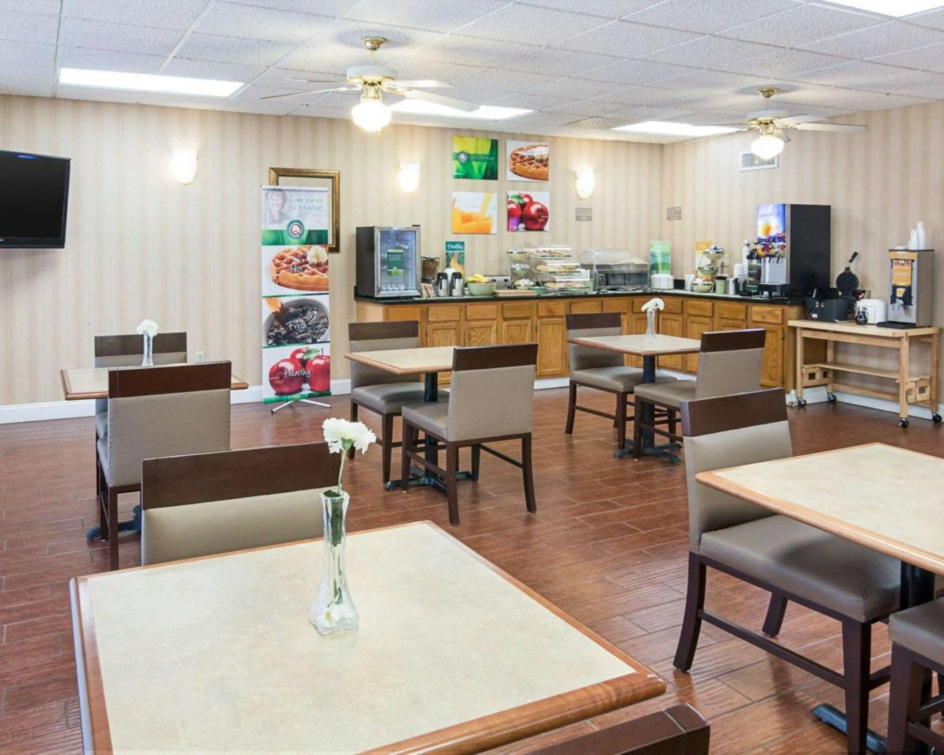 Quality Inn Magnolia