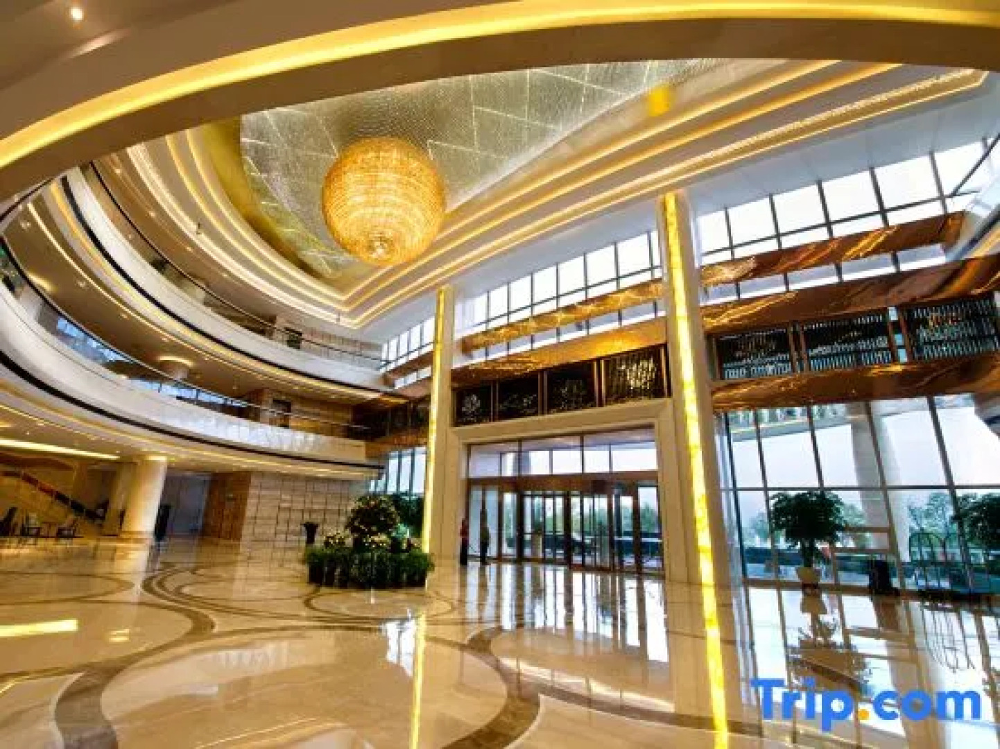 Suining Dongxu Sunshine International Hotel