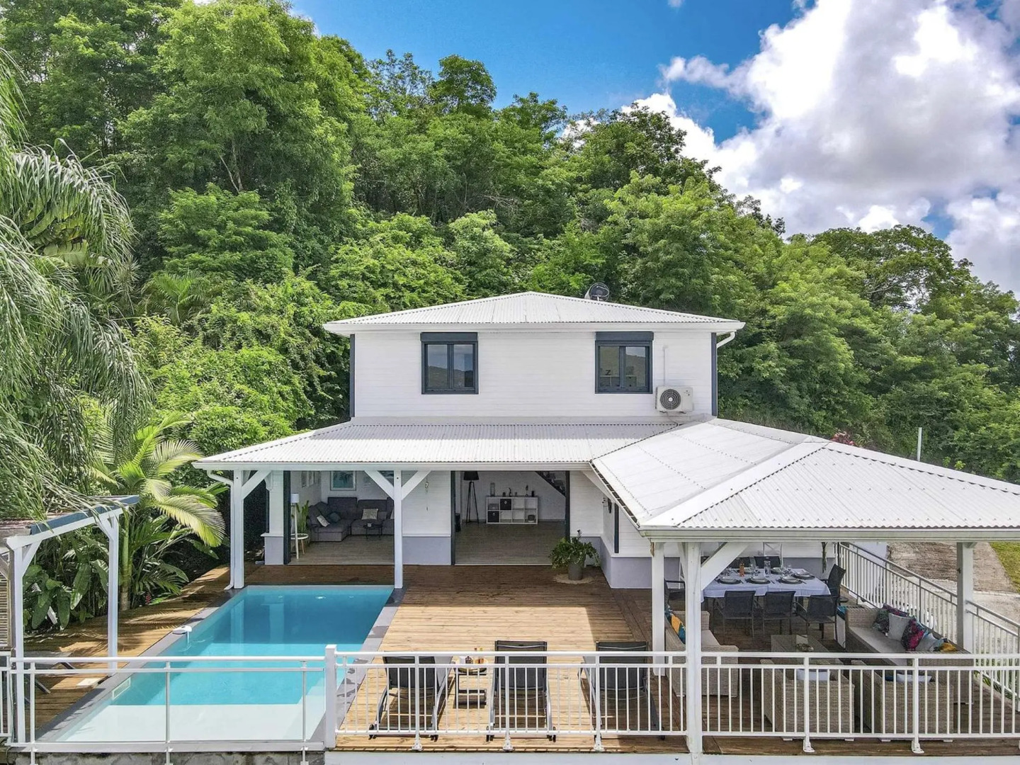 Villa Lanati, 4 ch avec piscine & vue campagne