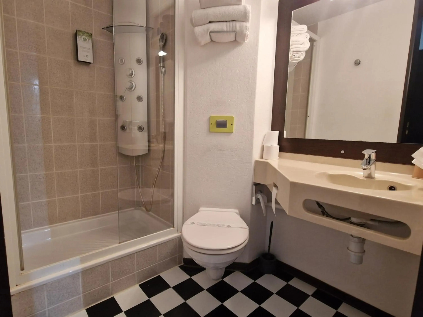 KYRIAD MONTLUCON - Saint Victor