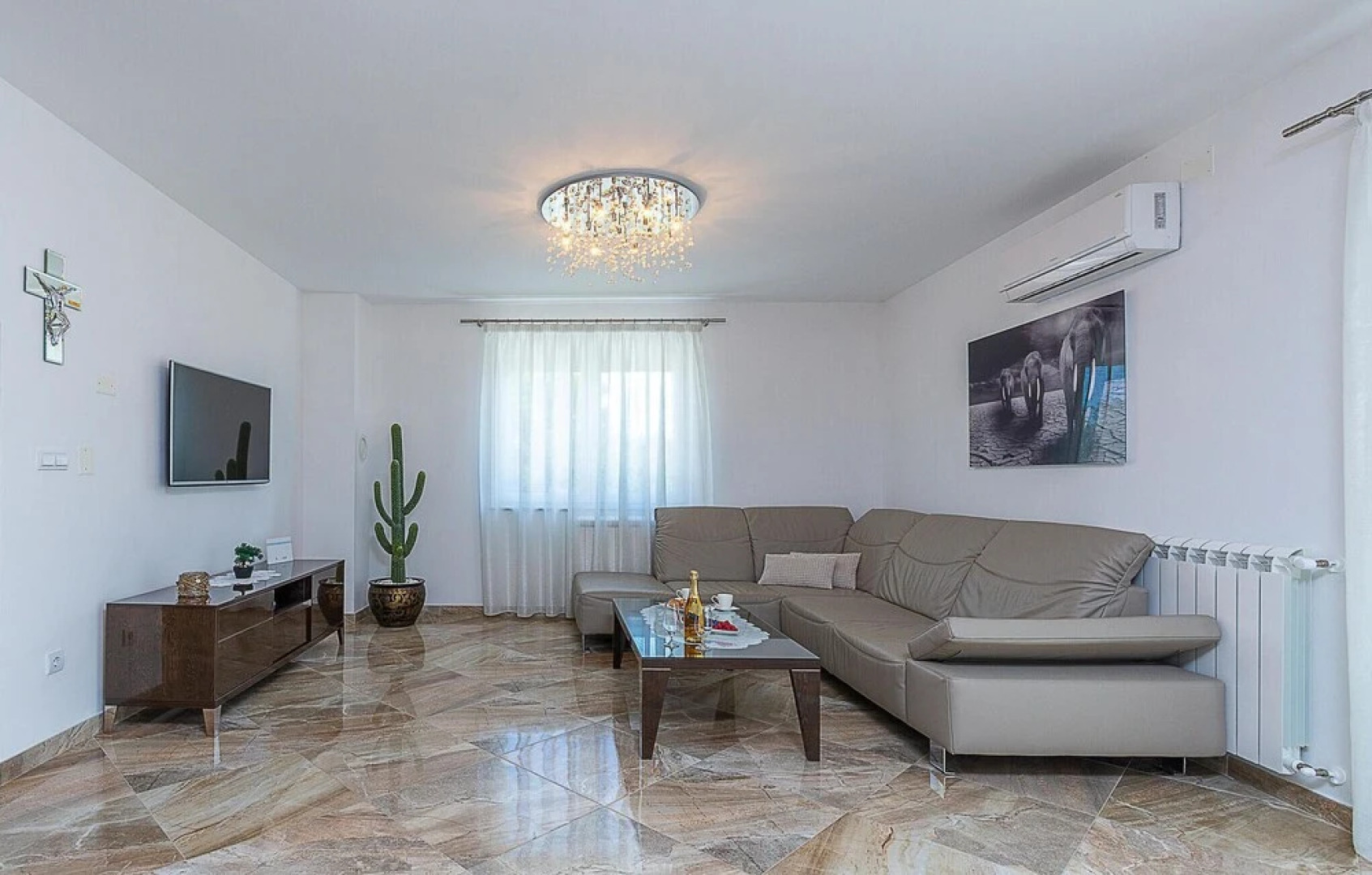 Nice Home in Buje With Wifi and 2 Bedrooms