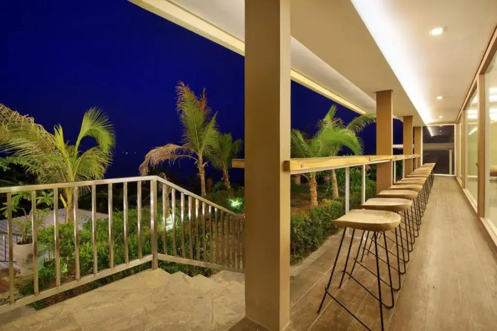 Royal Ocean View Beach Resort