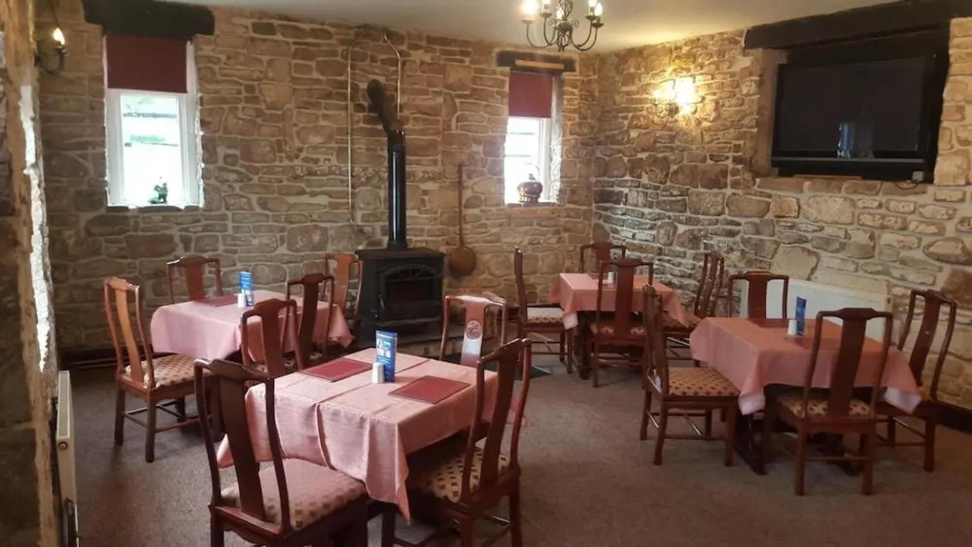 Ecclefechan Hotel