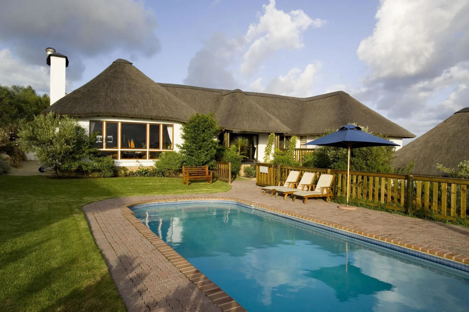 Whalesong Hotel & Spa