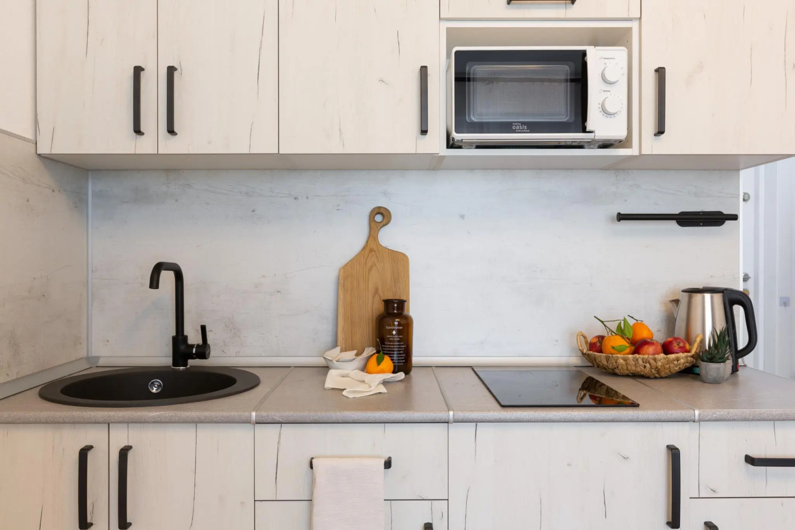 Надёжный посуточник на улице Лобненская 13 корпус 4