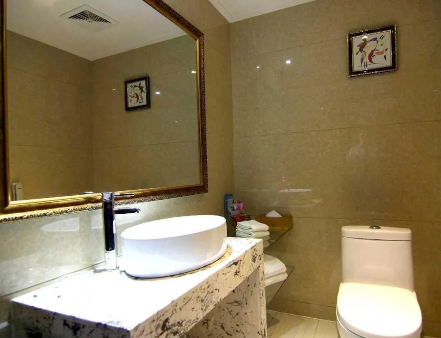 Ji'an Huayue Hotel
