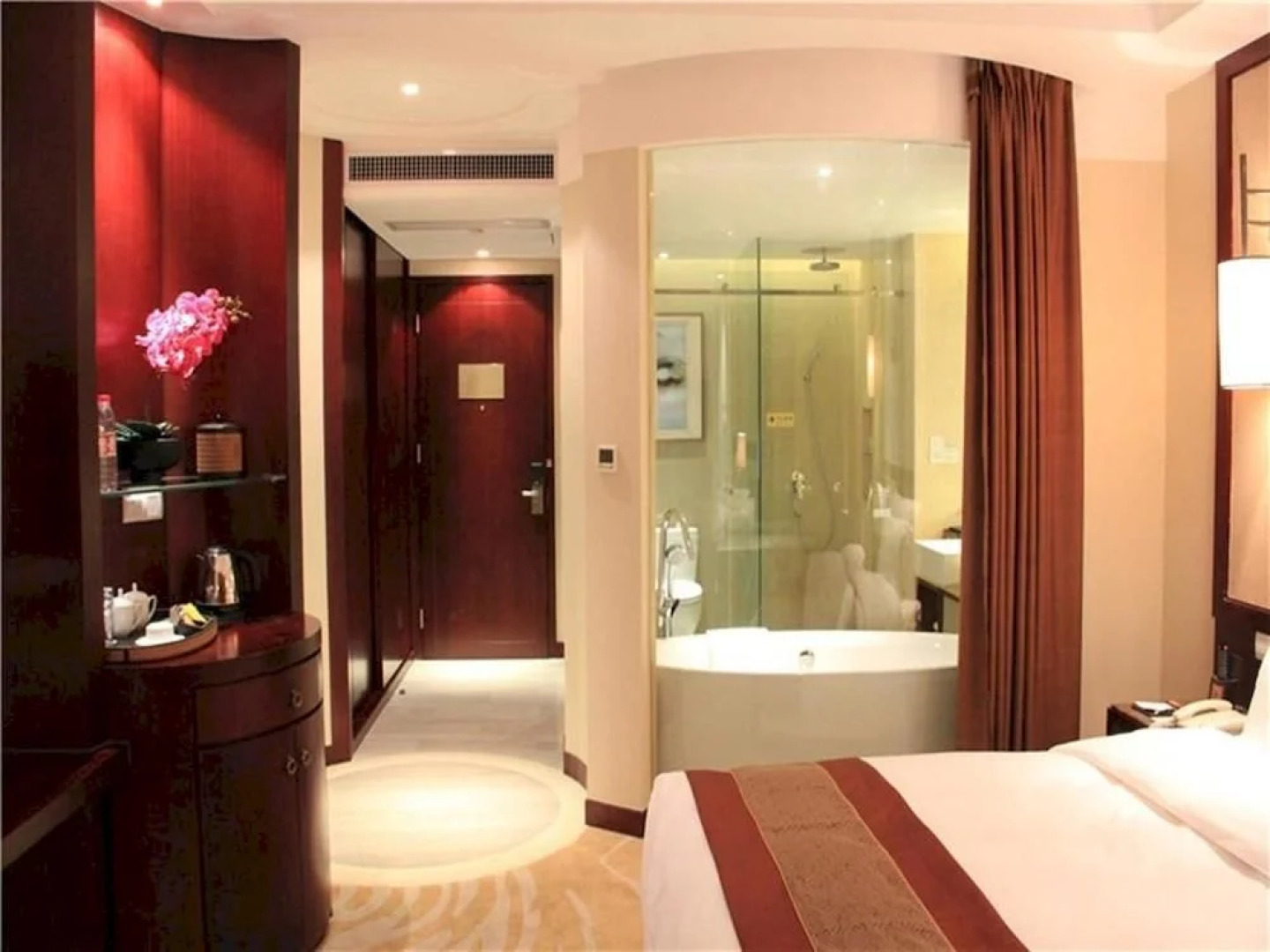 Zhongjing Taichi Lake International Resort