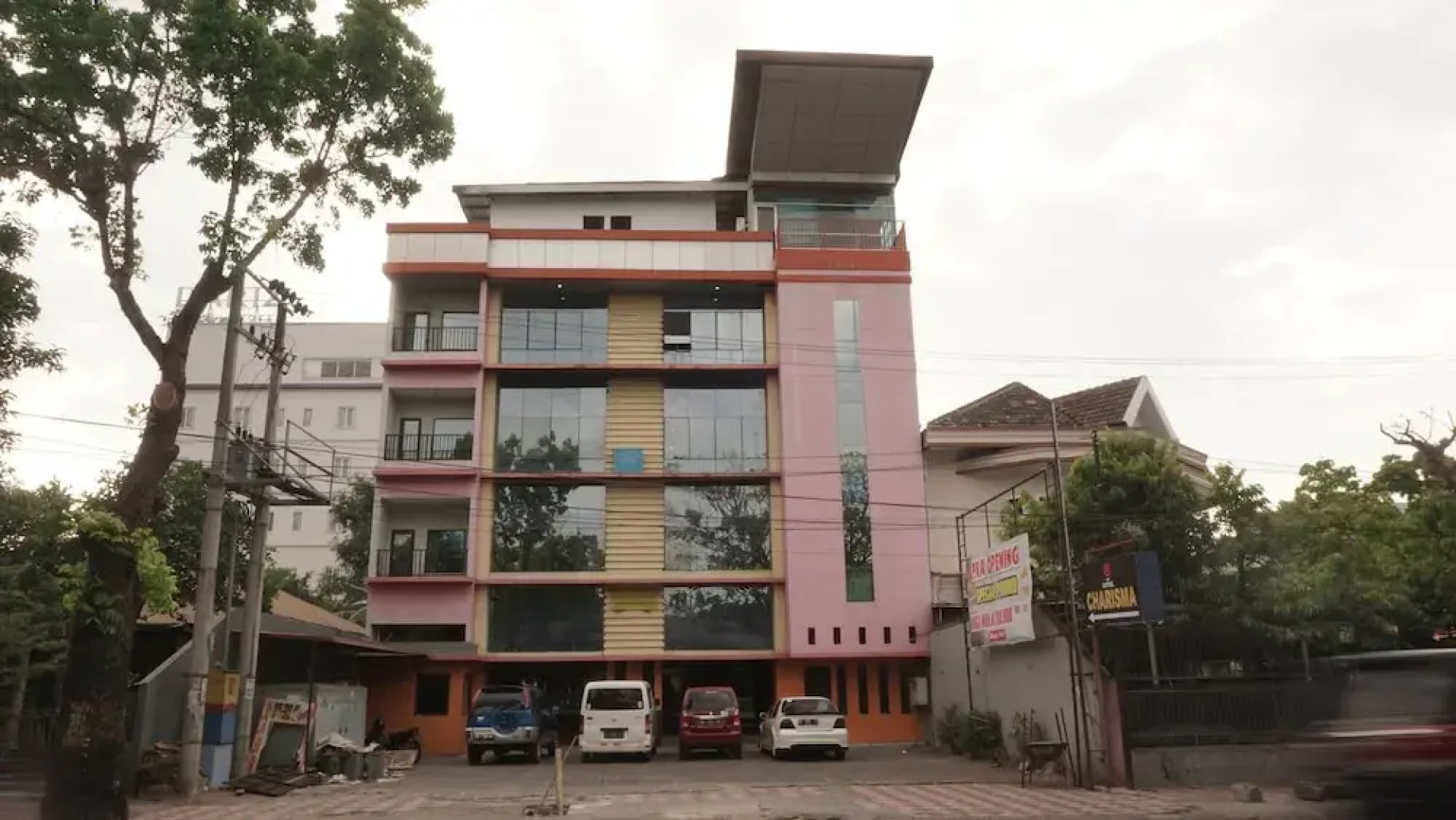 Capital O 2009 Hotel Charisma Marine