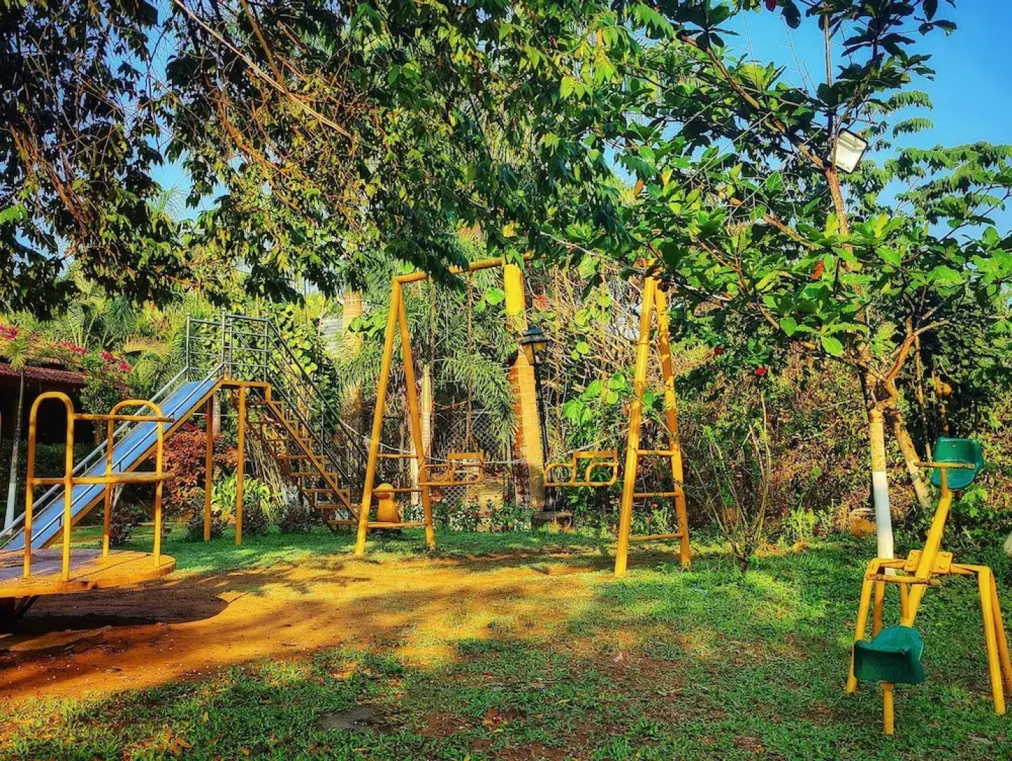 The Yellow Bamboo Resort And Spa