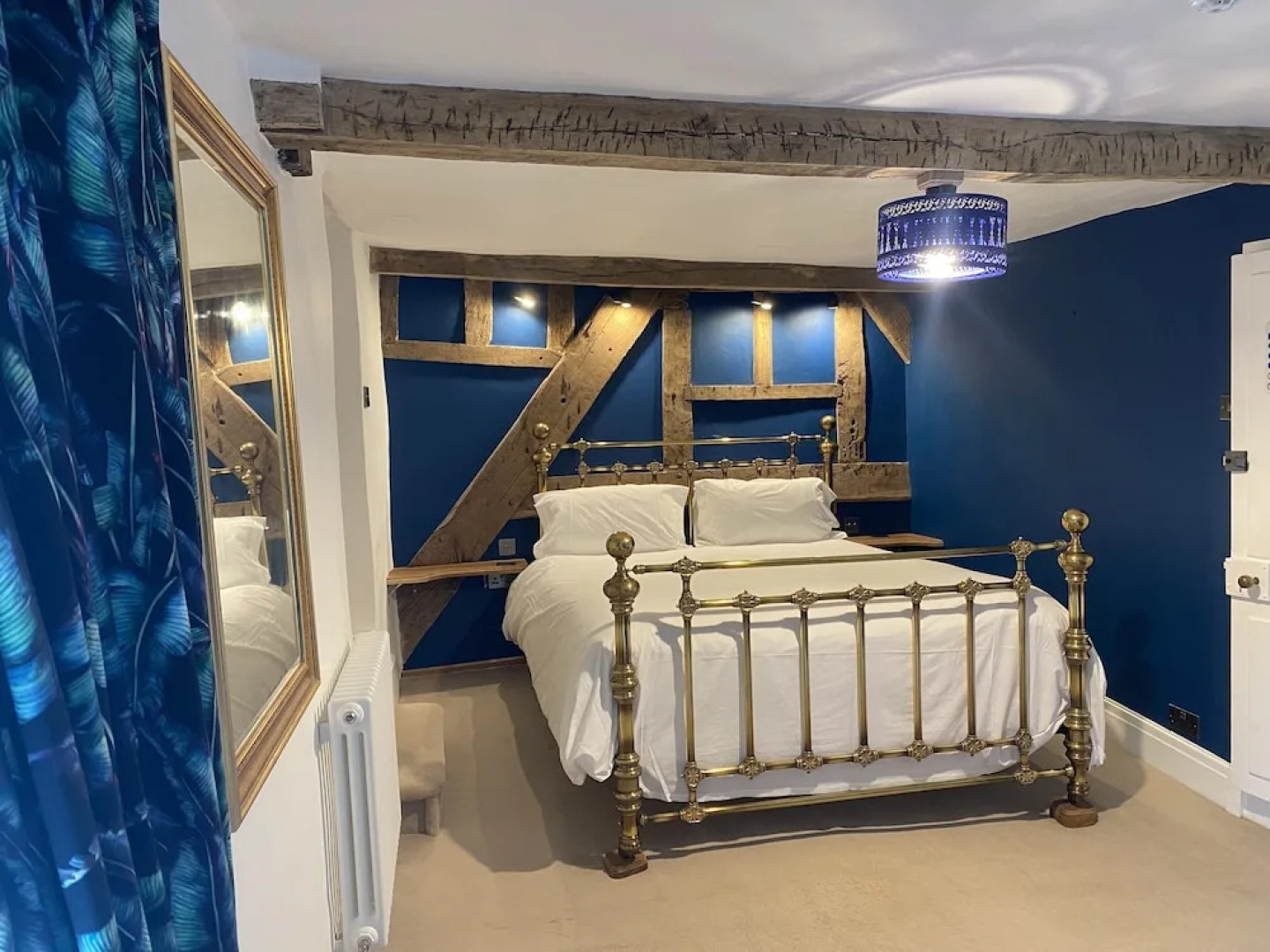 Three Cocks Coaching Inn