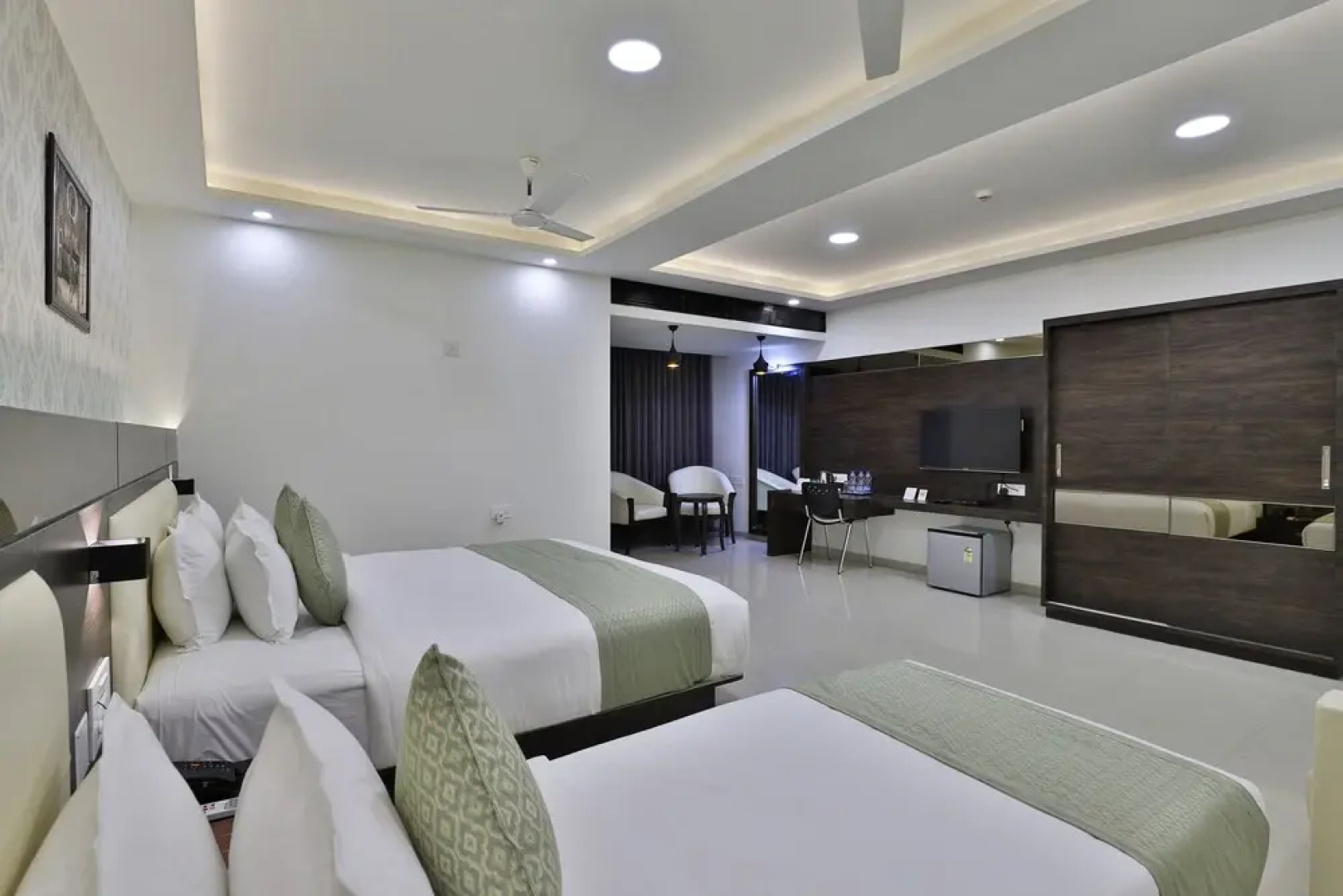 Palette - Hotel Shivalik