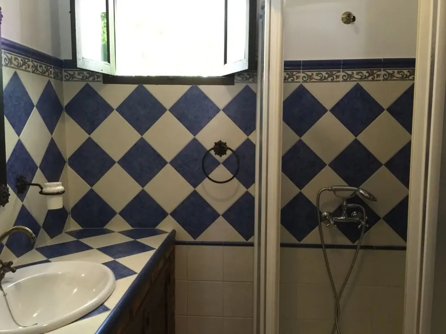 Quaint Holiday Home in Jimena de la Frontera With Terrace