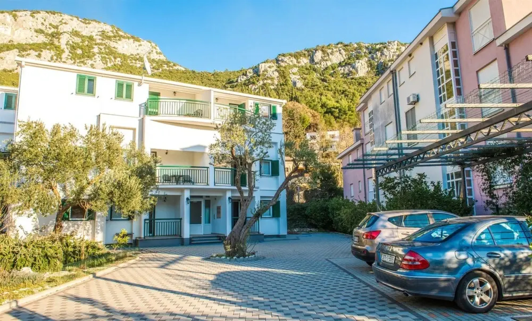 Apartments Denis