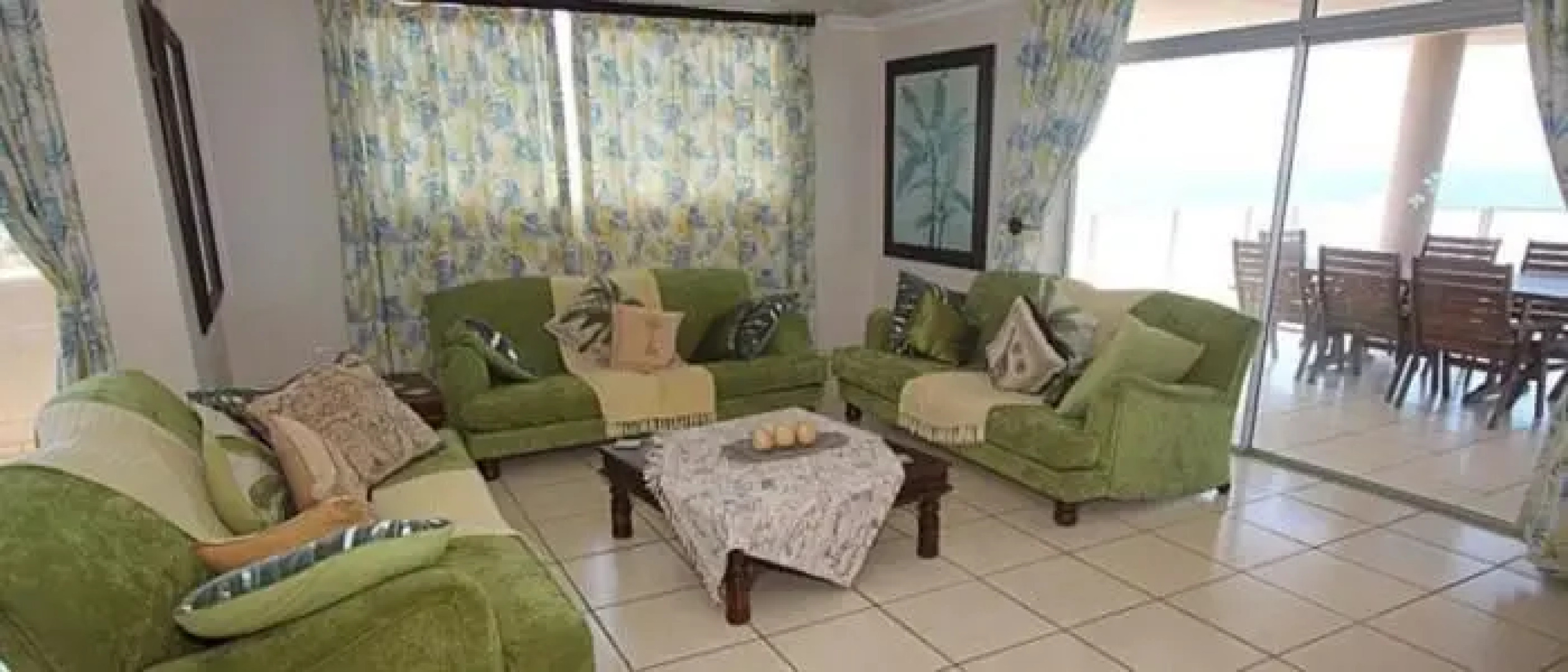 101 B Santorini, Margate