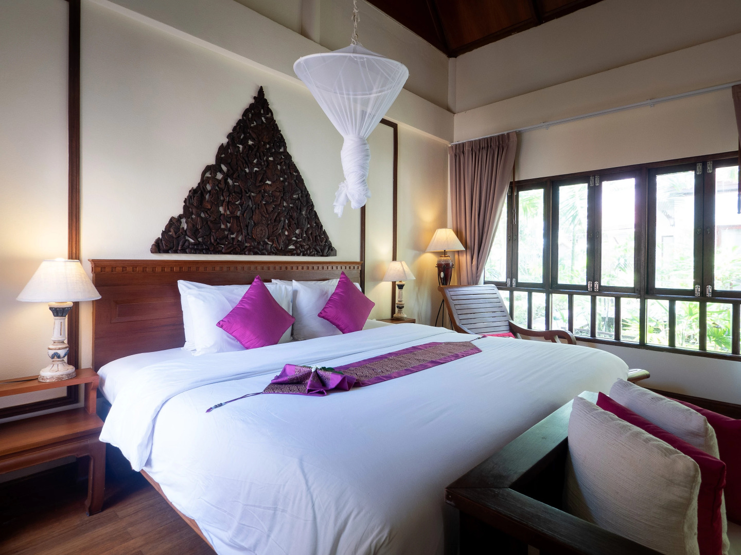 Royal Lanta Resort & Spa