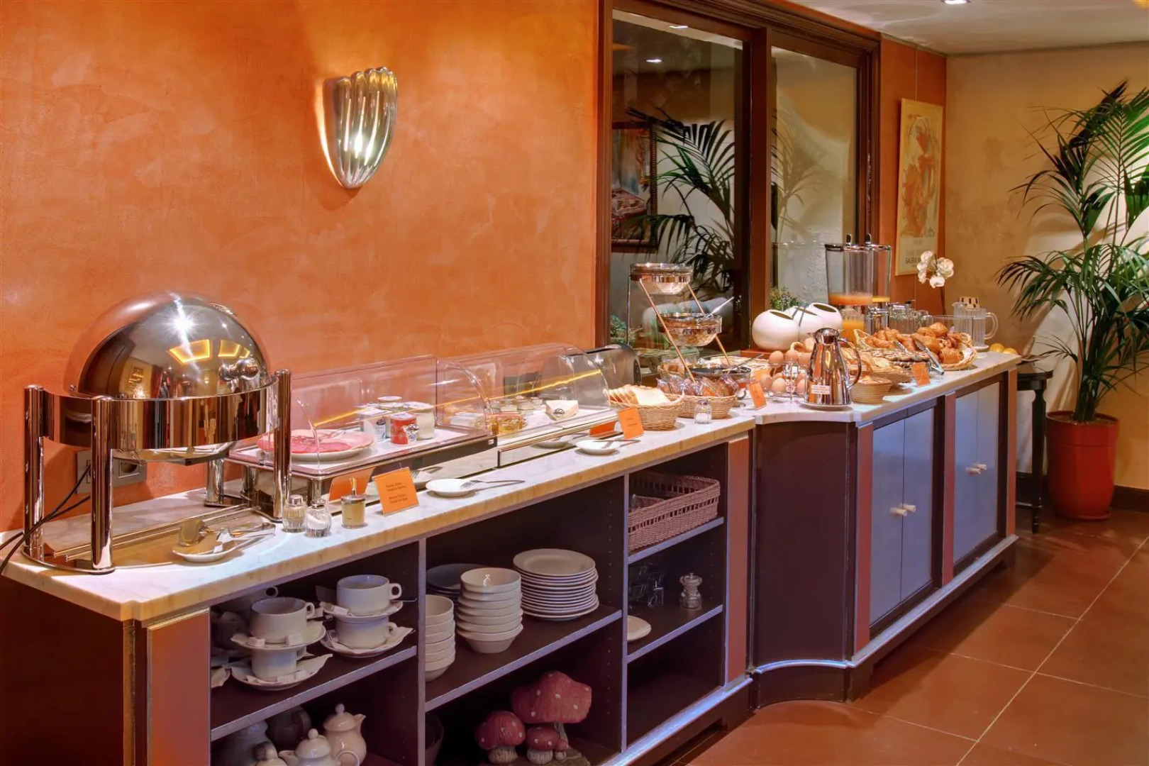 Hôtel de Neuville - Arc de Triomphe