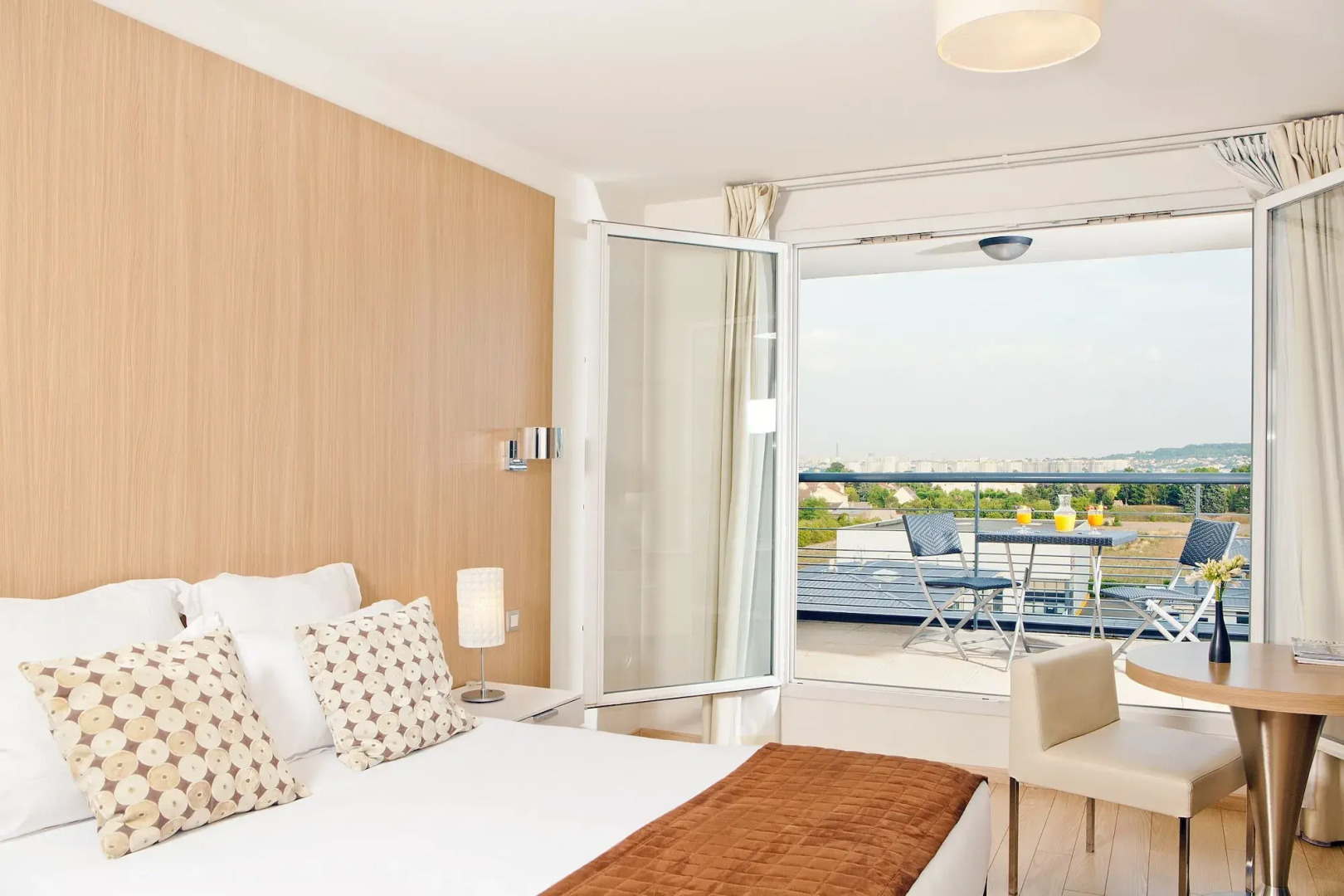 Residhome Carrières La Défense