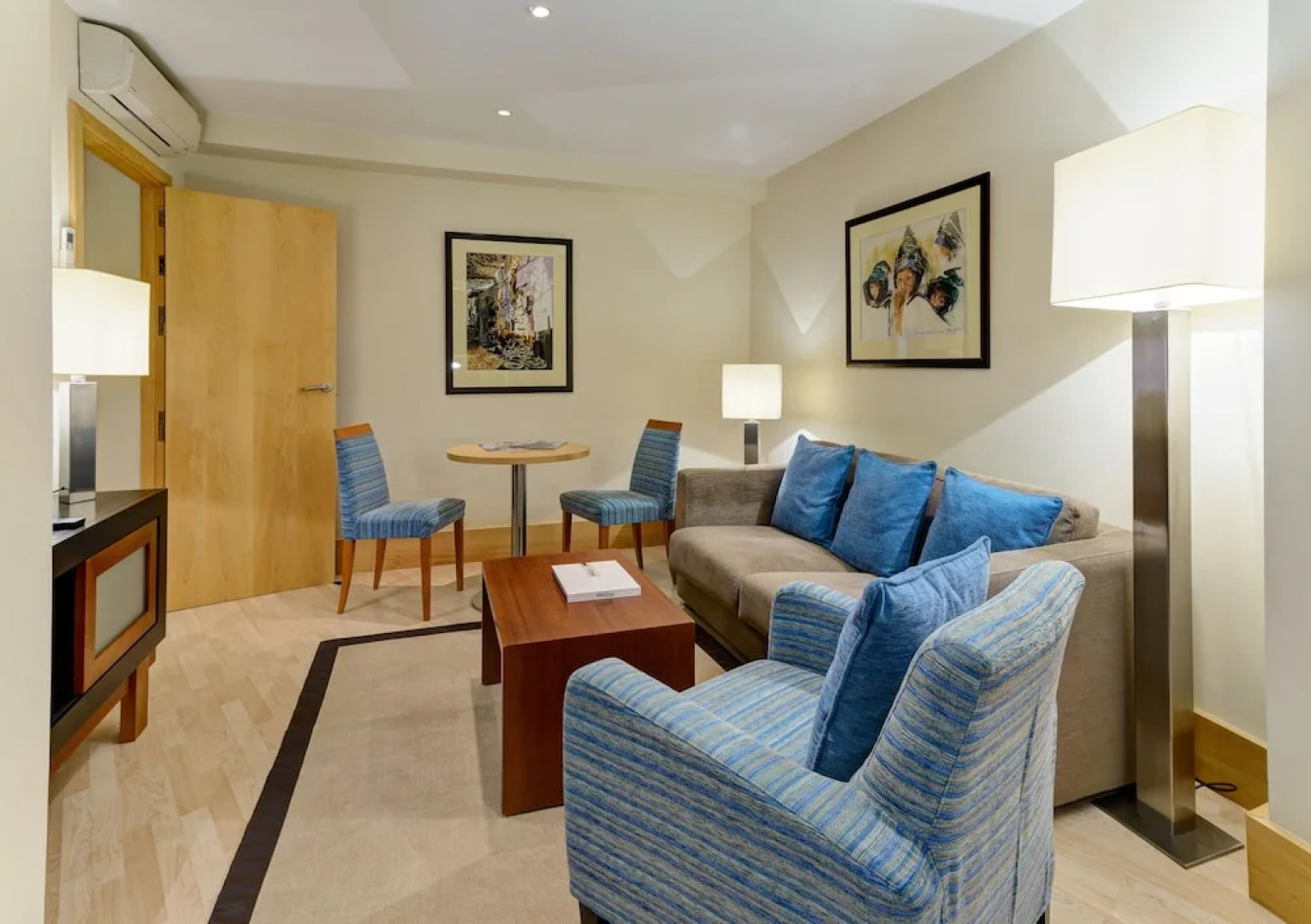 The Caleta Hotel Self-Catering Apartments