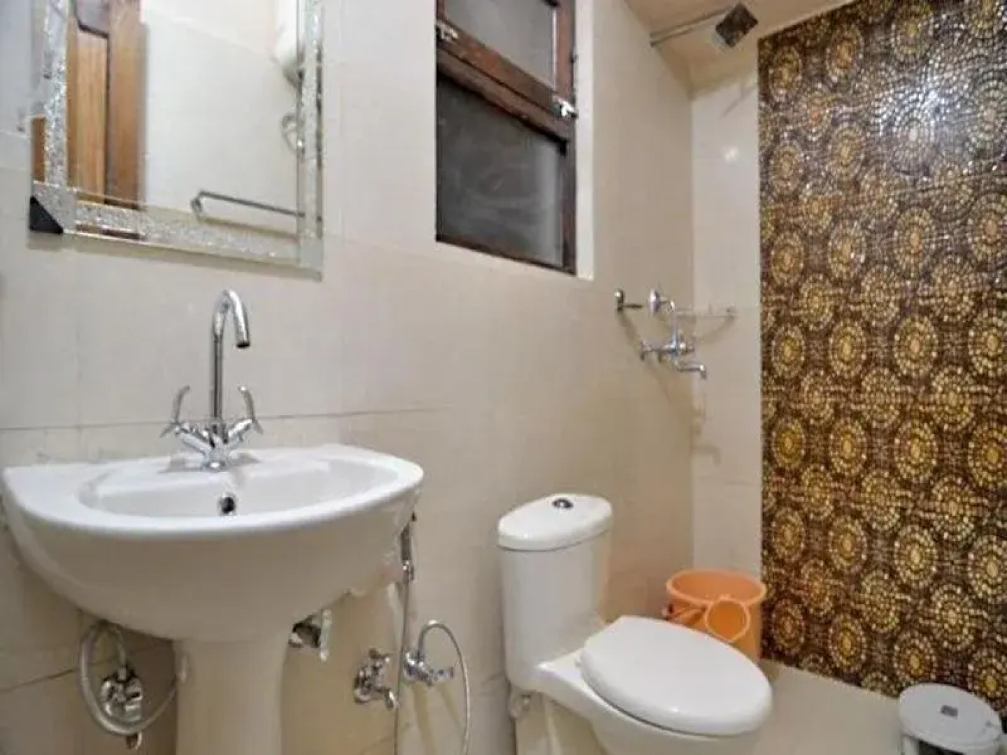 Plumrose Homestay Cottage